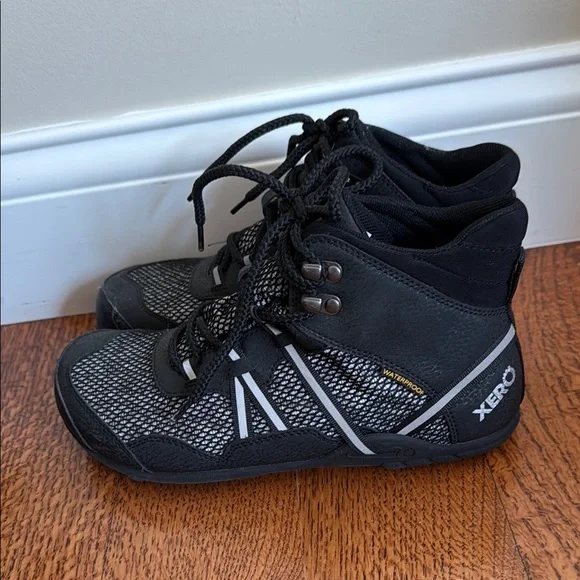 Xeroshoes waterproof hiking boots - Picture 2 of 7